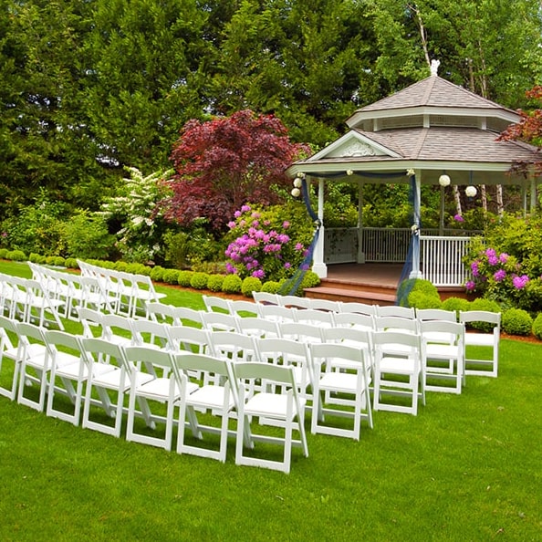 wedding & event trailers come in various sizes to accommodate different guest capacities